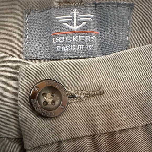 Dockers Chinos Classic Fit Waist 40 tan - Picture 5 of 5